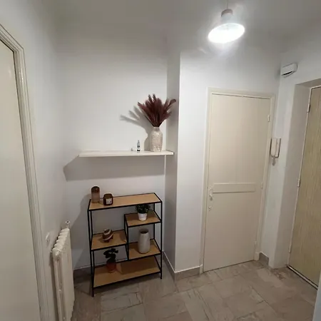 Apartment Calme A Deux Pas De La Avec Jardin Et Parking Prive Beaulieu-sur-Mer