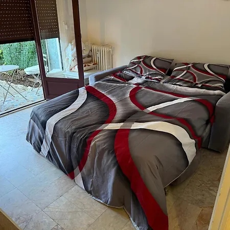 Calme à Deux Pas De La Avec Jardin Et Parking Privé * Beaulieu-sur-Mer