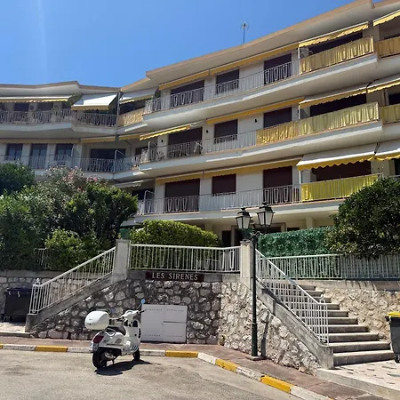 Calme A Deux Pas De La Avec Jardin Et Parking Prive * Beaulieu-sur-Mer